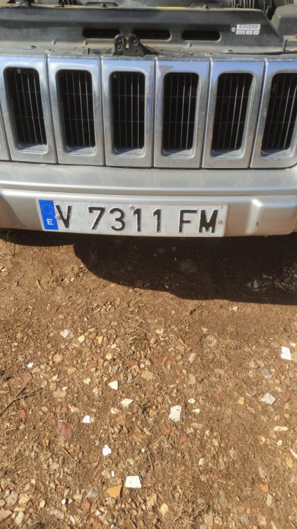 SALE Jeep Grand Cherokee 2.5 TD Laredo 5P 4x4