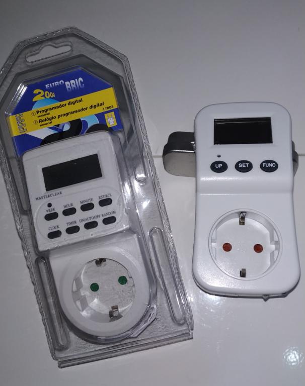 Schaltuhr Digital NEU und Originalverpackt Strommessgerät