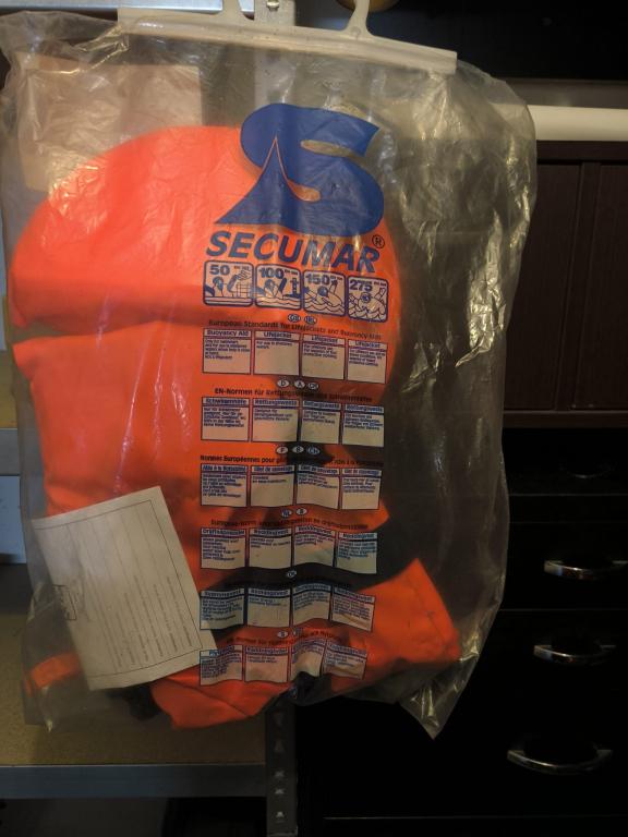 Life jackets 7 pieces