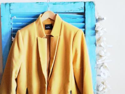 Senffarbener Wollmantel Gr. 42