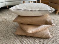 Cojín de cuero suave