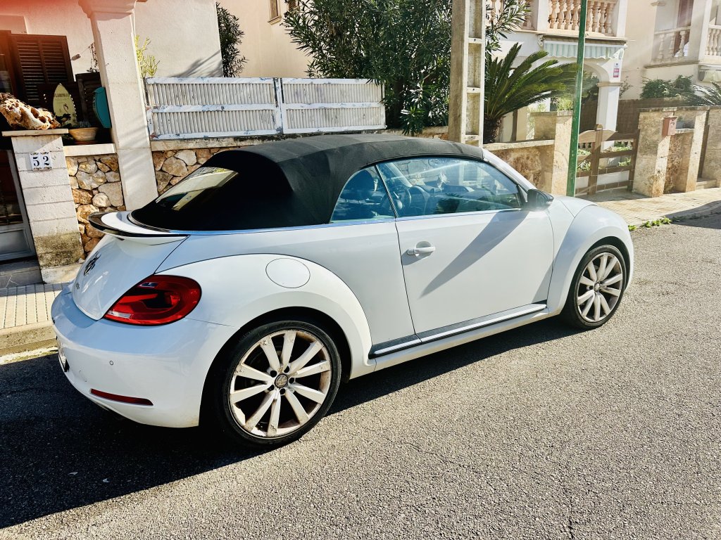 VW Beetle Convertible 2.0 TSI DSG Sport R-Line • 210 HP
