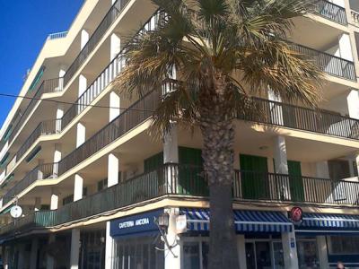 WINTER: Renovated and modern apartment in 1st place Line of the Port of Colonia St Jordi-- AP 08 WT