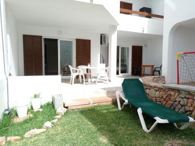 Wintersaison: Ergeschosswohnung mit Terrasse in Hafennähe von Cala Dor --- AP 14 WT