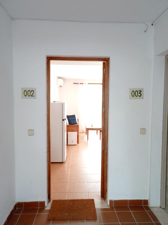 Winter season: Ground floor apartment with terrace near the harbour of Cala Dor --- AP 14 WT