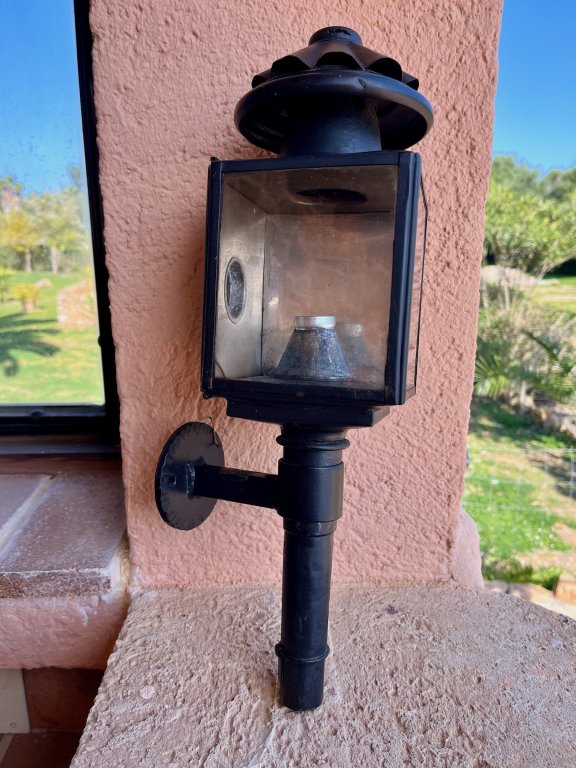 Dos lámparas Fiaker nostálgicas – ¡estilo con historia!