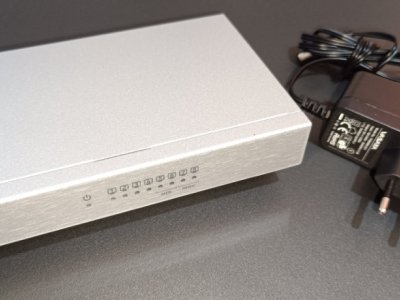 Zyxel GS-108B v2 8-Port Ethernet Switch